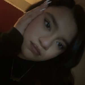 Meet your Posher, Kaylie